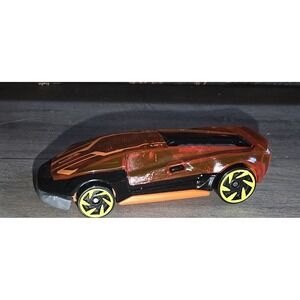 2016 HOT WHEELS EL VIENTO EXPERIMOTORS RED 1:64 DIECAST 2 7/8" RACE CAR W ORANGE